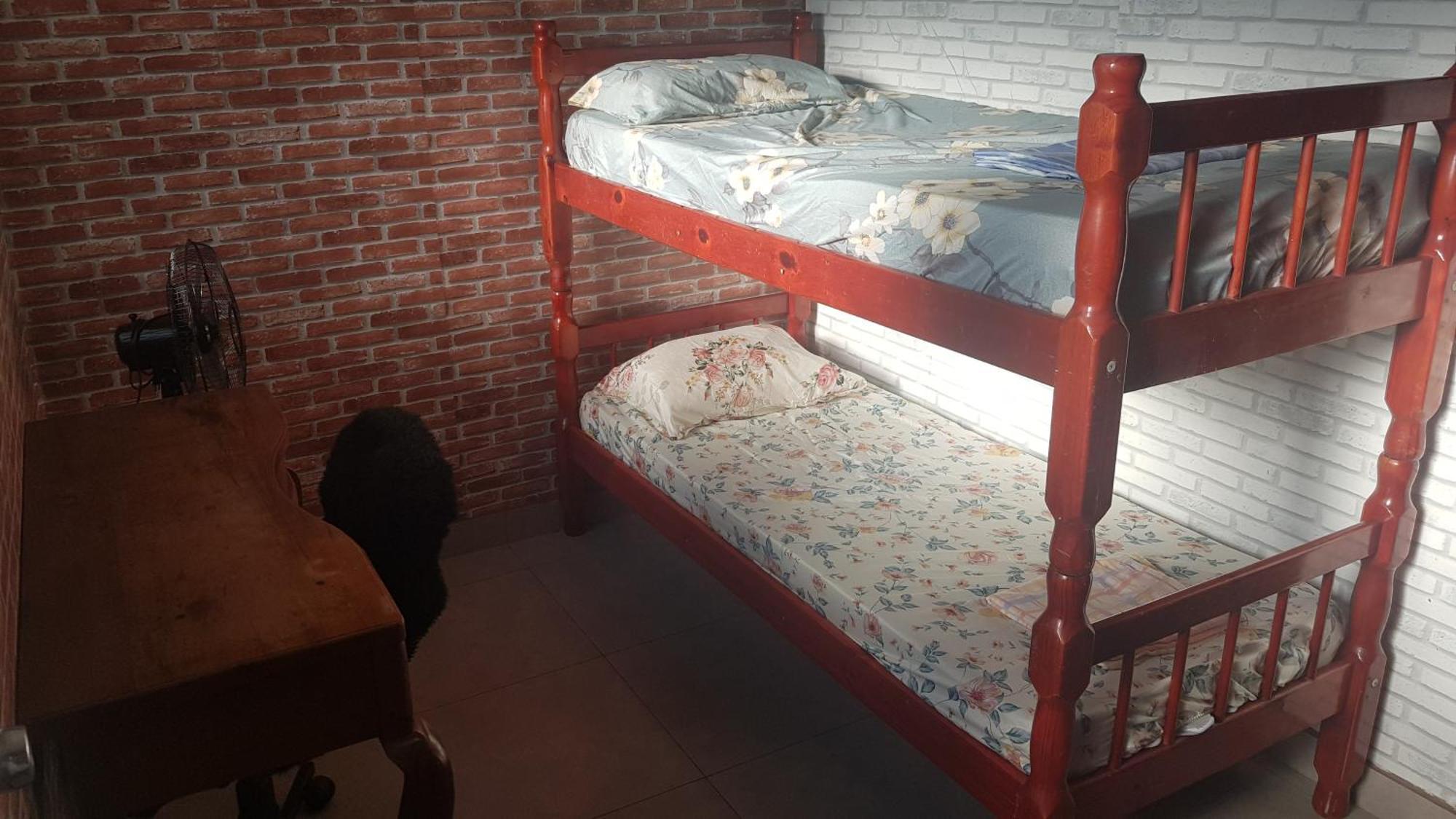 Casa No Centro De Foz! Ar-Condicionado, Smart Tv, Wi-Fi, Cozinha, Ventilador E 4 Camas Daire Foz do Iguaçu Dış mekan fotoğraf