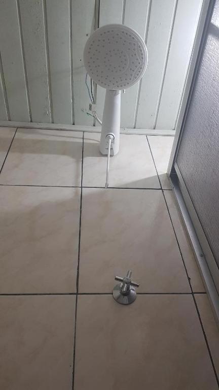 Casa No Centro De Foz! Ar-Condicionado, Smart Tv, Wi-Fi, Cozinha, Ventilador E 4 Camas Daire Foz do Iguaçu Dış mekan fotoğraf